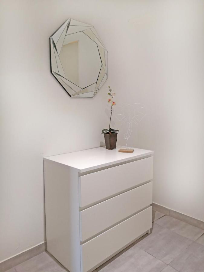 Appartement Avec Jardin - Centre كاستيلنوداري المظهر الخارجي الصورة